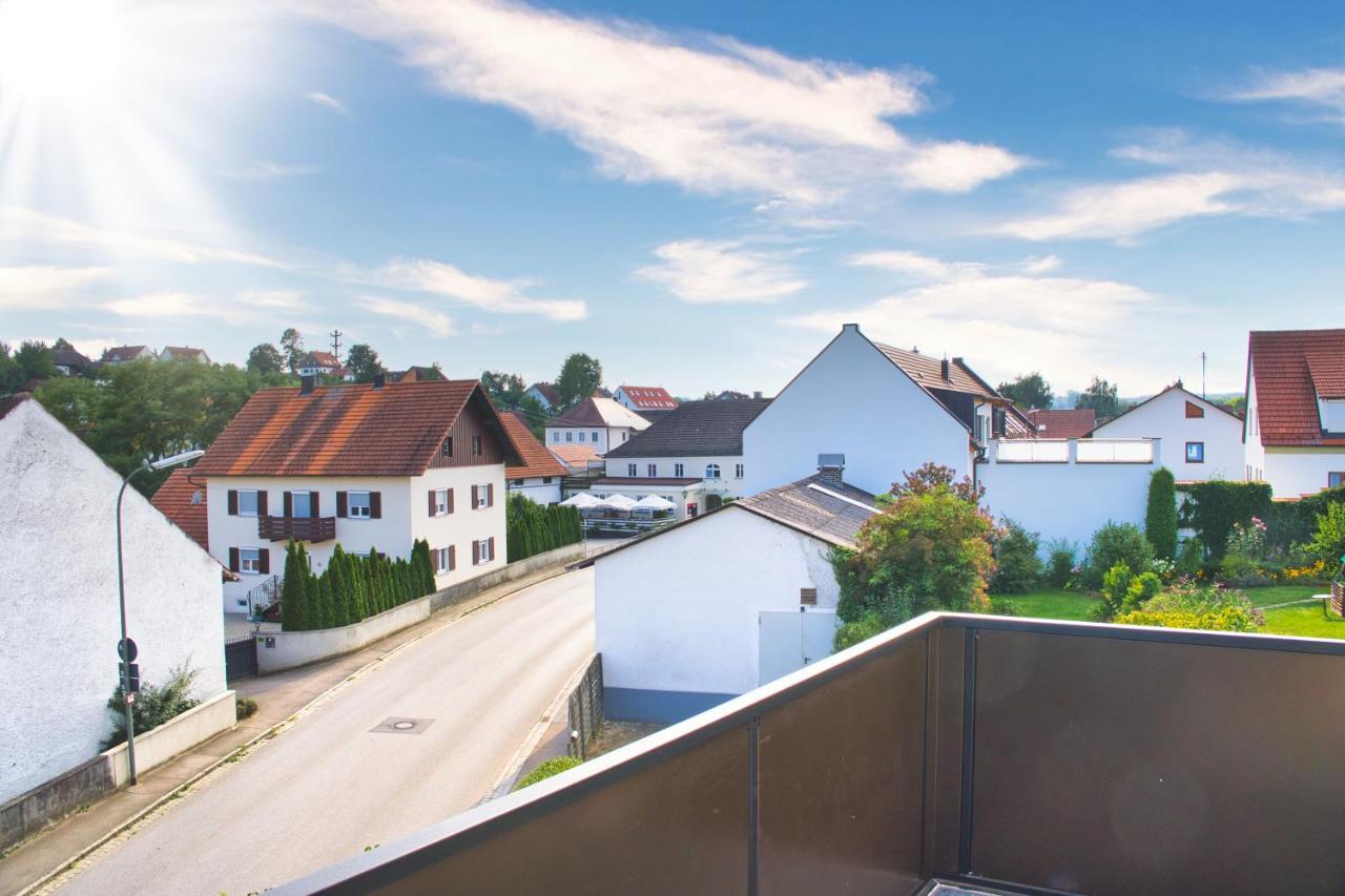 Luxus Apartment! Kueche, Balkon, Netflix, Parkplatz - 8 Personen Ilmmunster Buitenkant foto